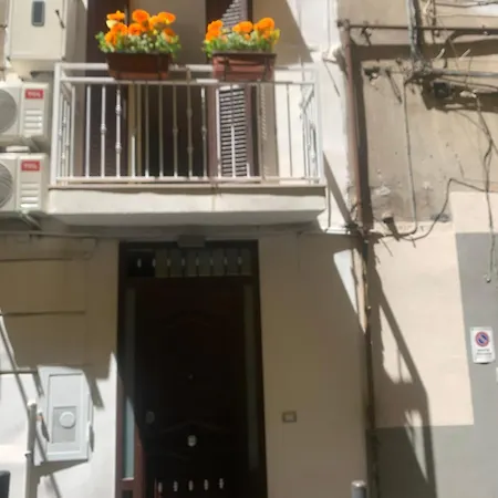 Viky House Chiaja 1 Daire *