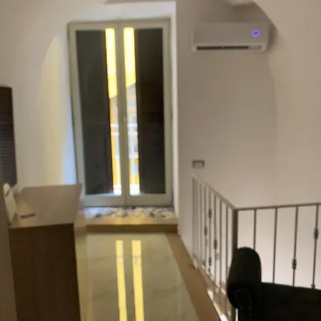 Апартаменты Viky House Chiaja 1